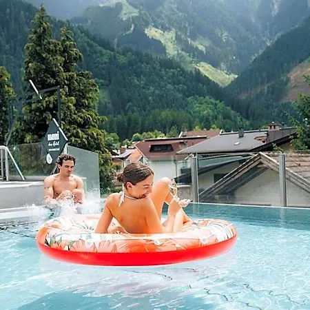 Manni Hotel 4*