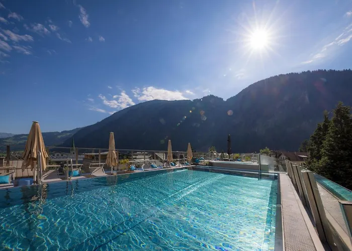 Otel Manni 4*