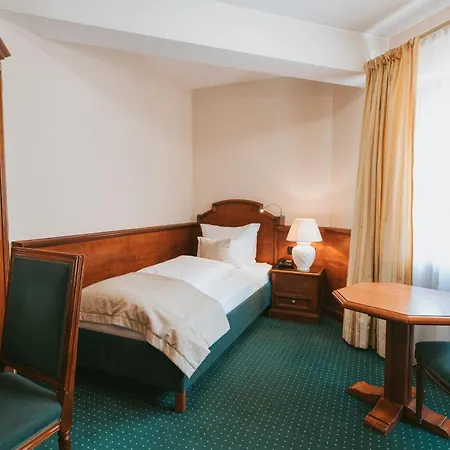 Manni Hotel